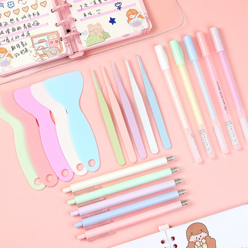 Ensemble d'outils pour scrapbooking Essentials - 4 pièces